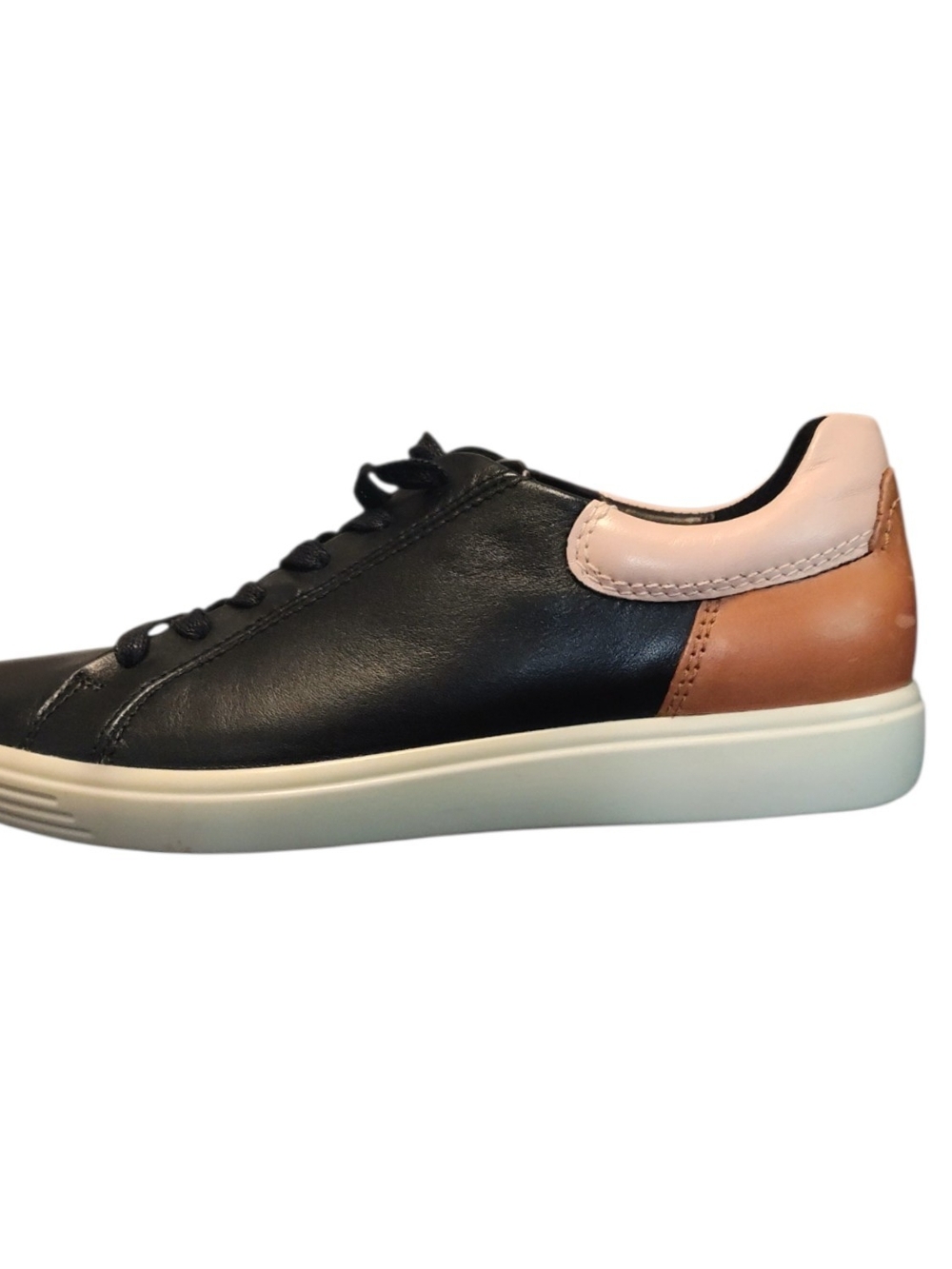 Ecco Women's Soft 7 Street Sneaker